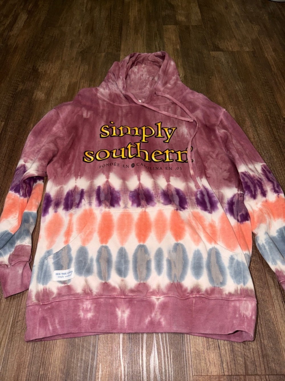 Simply southern chicken tie dye hoodie size M She’s Beauty She’s Grace…